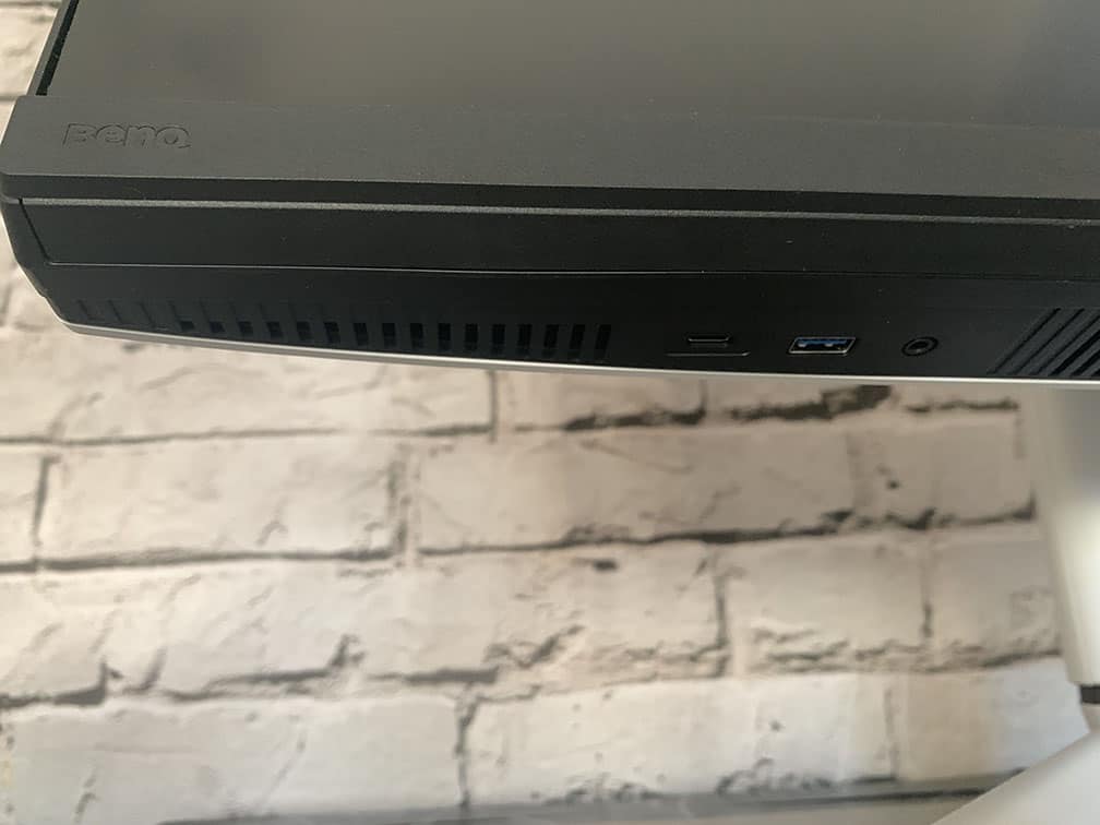 BenQ EX321UX Additional Ports