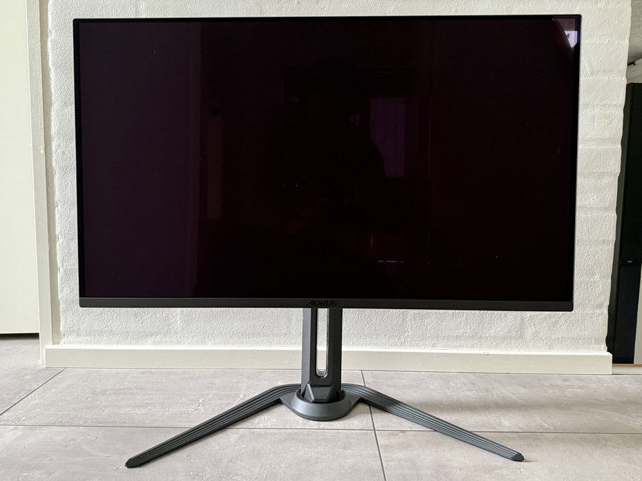 Gigabyte FO32U2