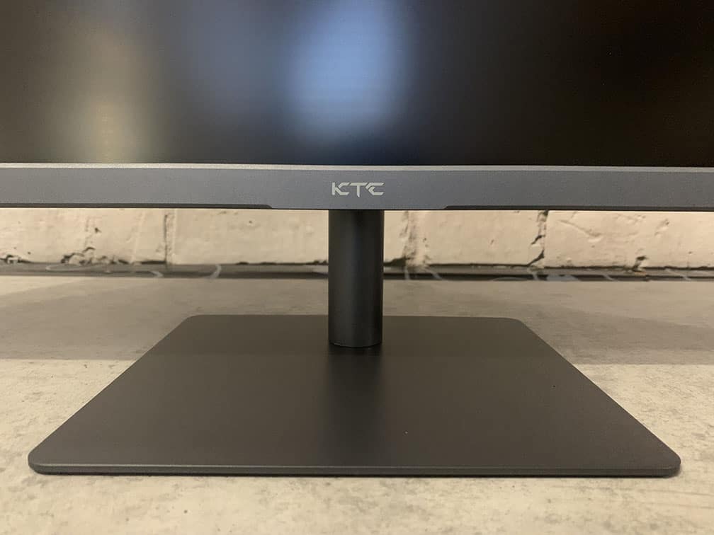 KTC A32Q8 Design