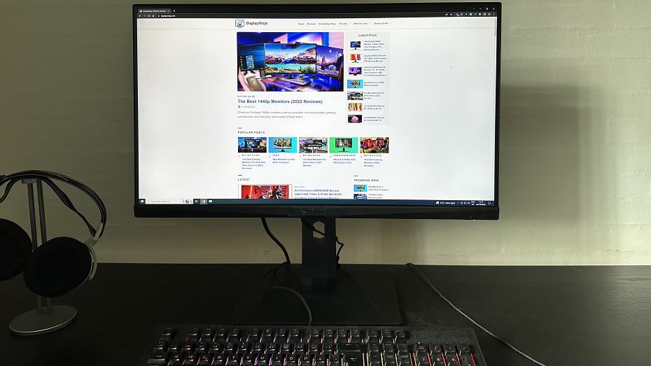MSI MAG281URF